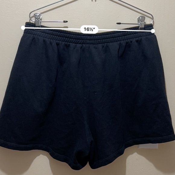 XL Shorts Adidas Essentials French Terry Shorts - Picture 9 of 9